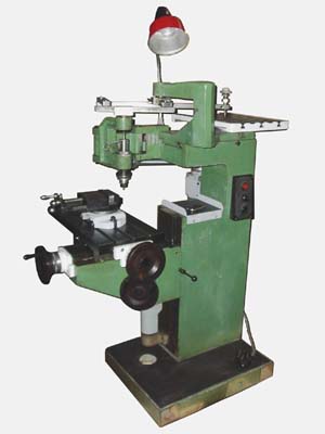 Загальний вигляд  гравировального копировально-фрезерного верстата з пантографом 6г463